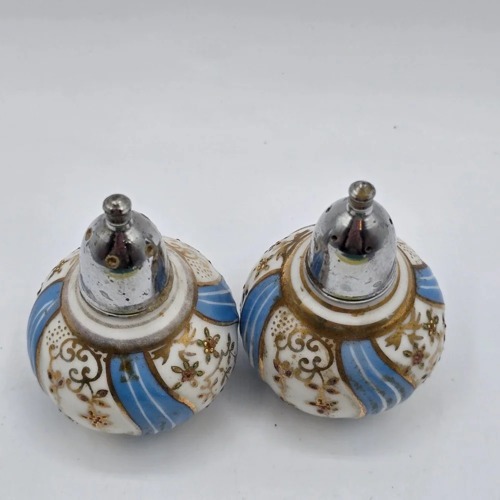 Vtg‎ Midcentury Table Salt & Pepper Shakers American Cut Crystal Import Blue